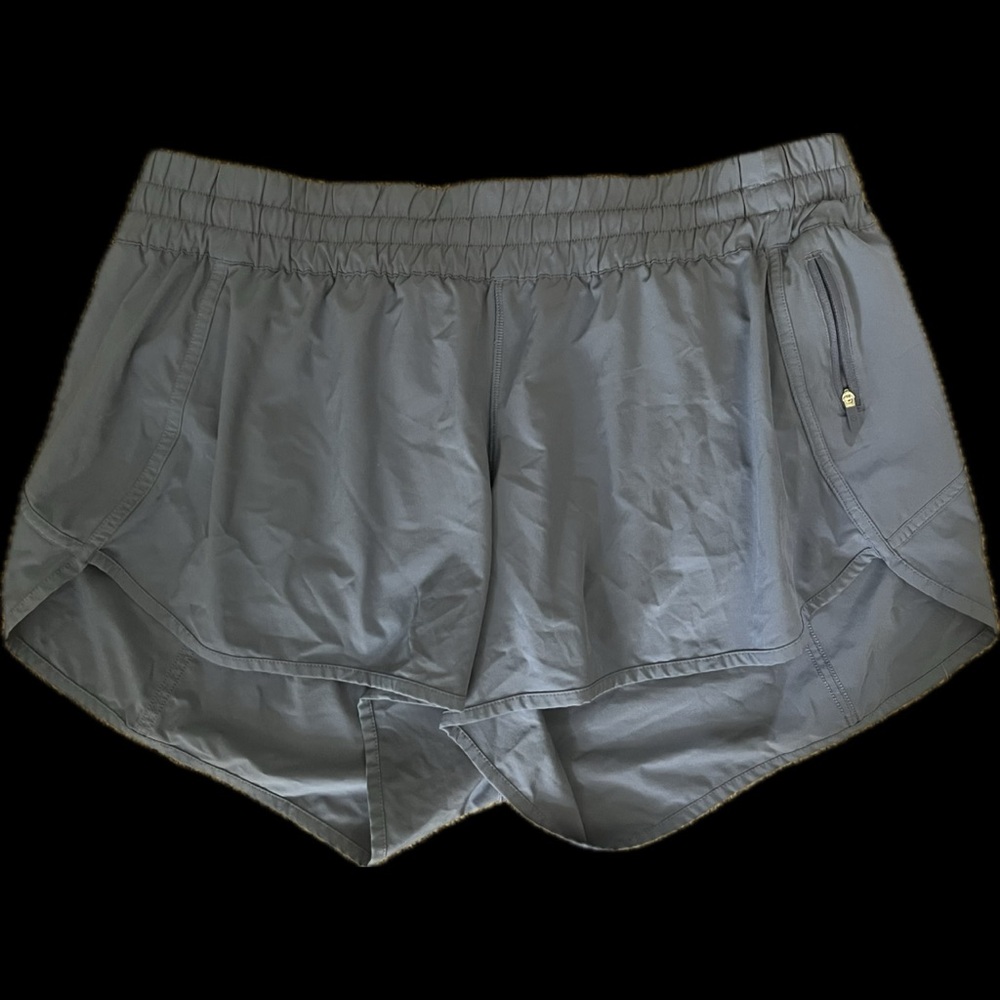 Lululemon Tracker Shorts size 20